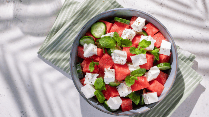 Літній салат з кавуном та фетою