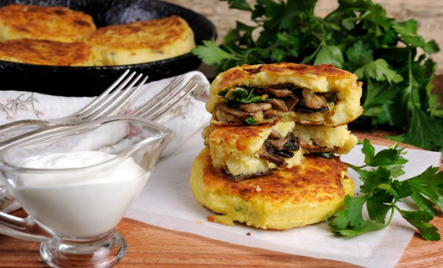 Картопляні зрази запечені в духовці